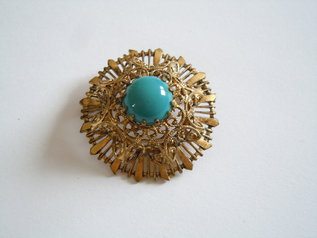 Vintage Brooch Glass Stone Blue Round Metal Gold Tone 7.2 G/Ø 3.5 Cm