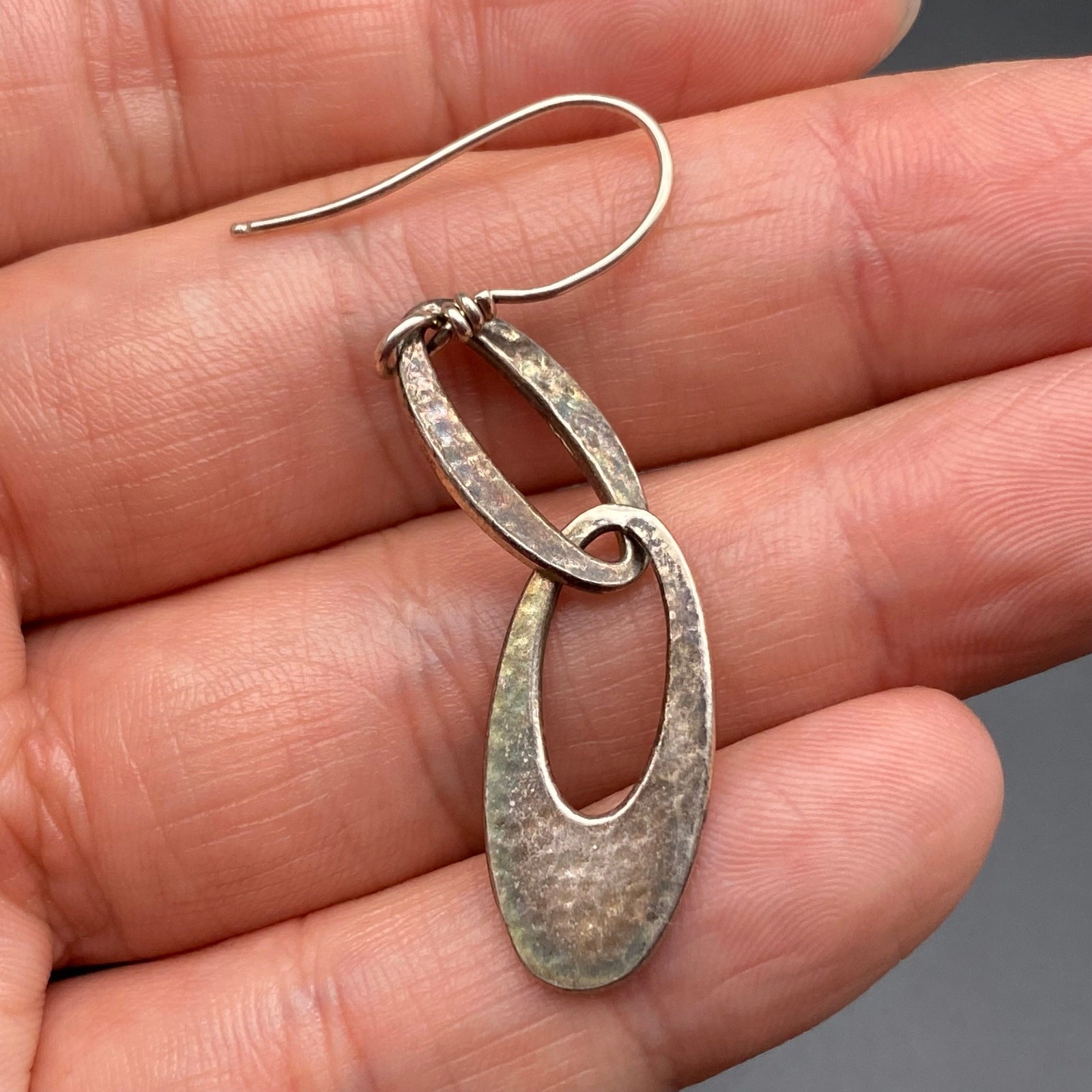 Vintage James Avery Hammer Work Sterling Silver Drop Earrings