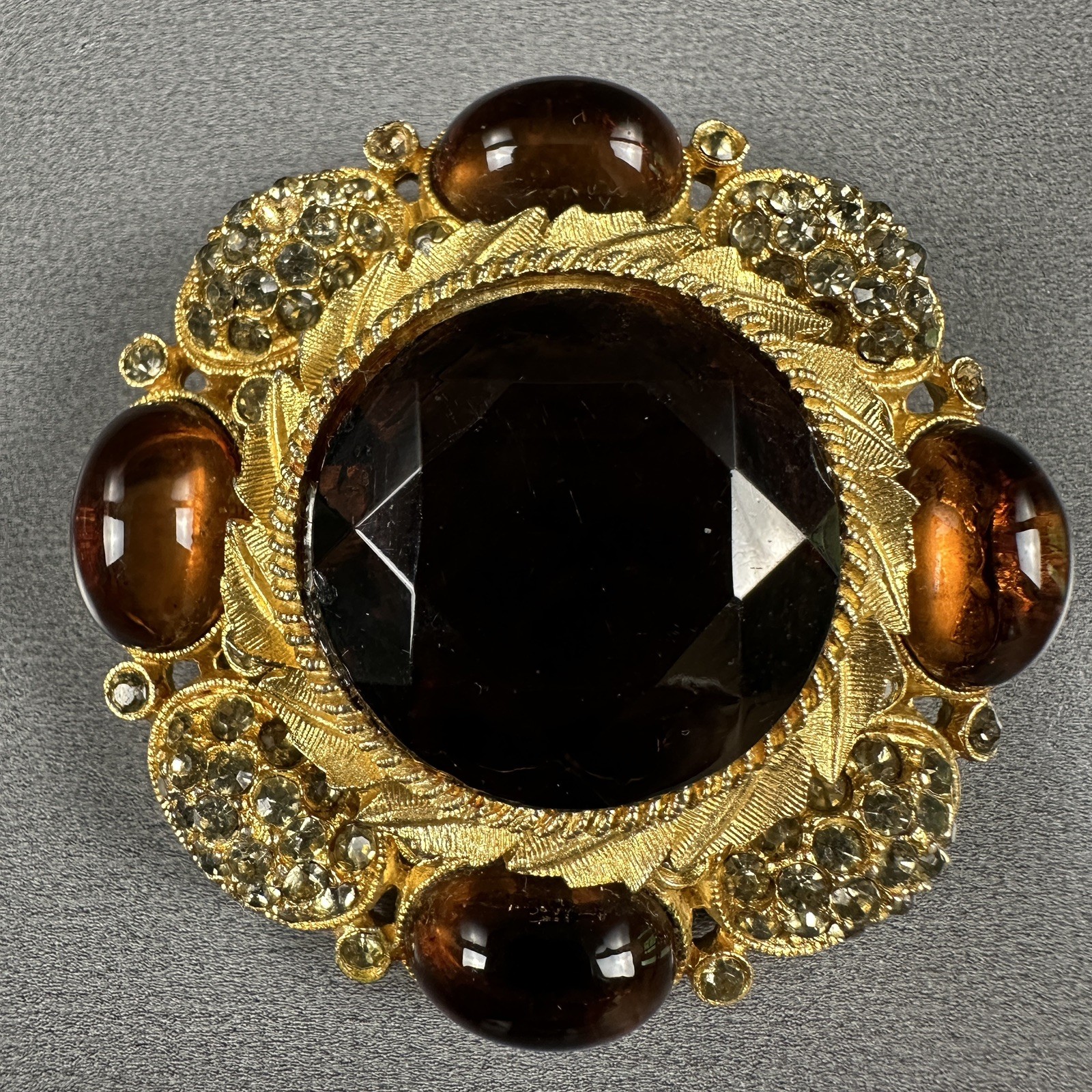 Vintage Brooch Pendant Brown Gold Tone Glass Rhinestone Statement Pin