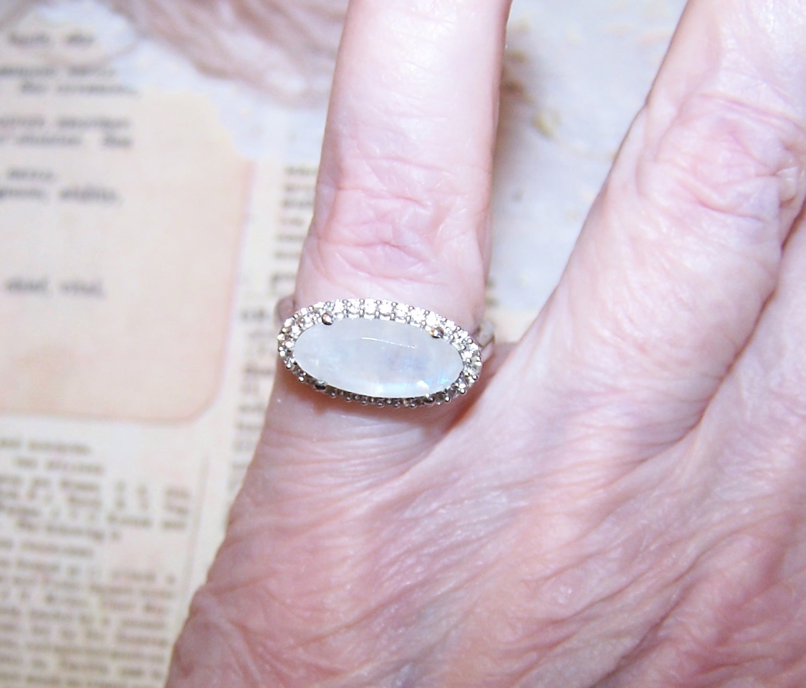 MCGI Sterling Silver Moonstone Quartz Zircon Ring – Size 5.75