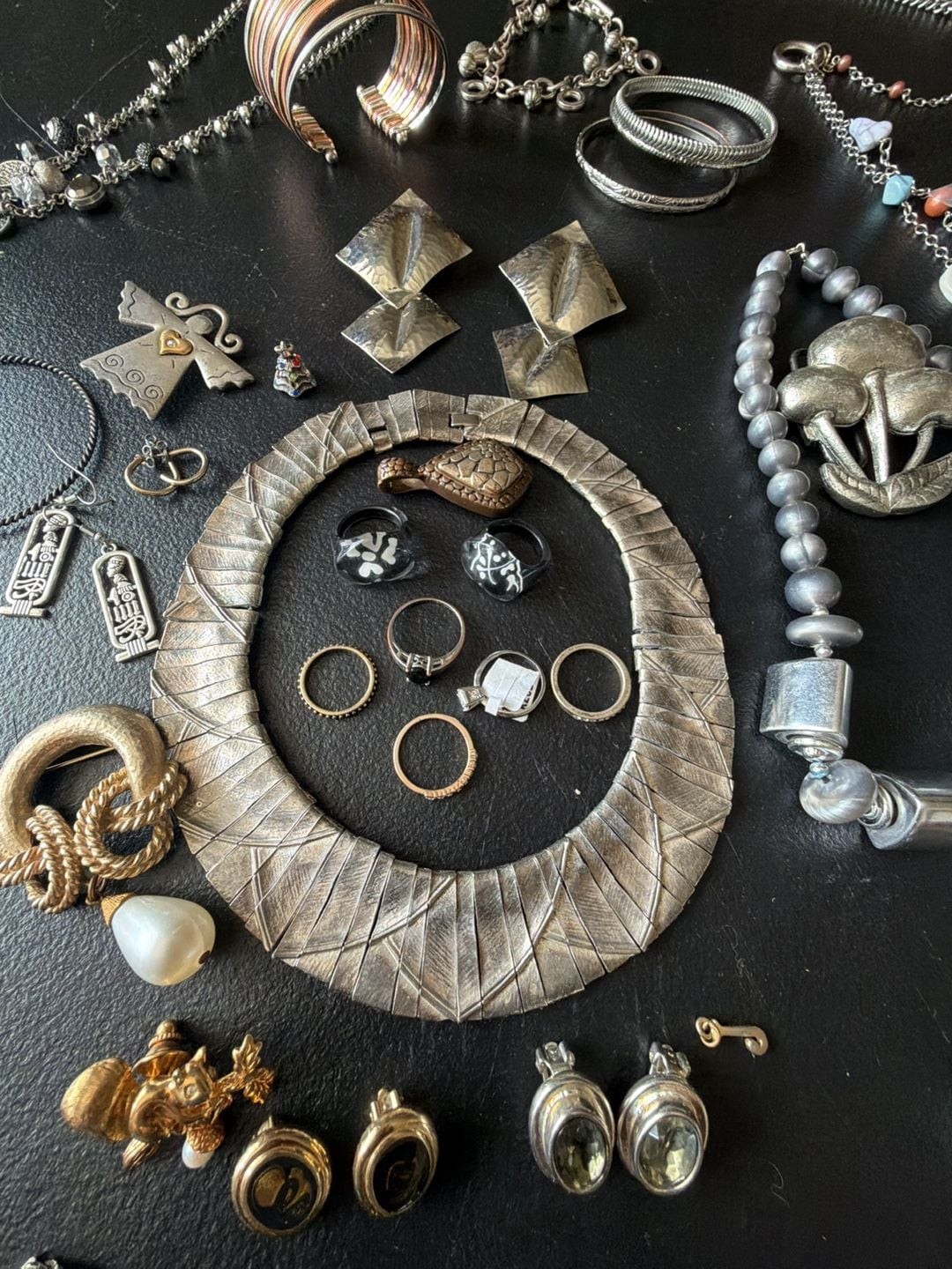 Vintage/Modern Mixed Costume Jewelry Lot