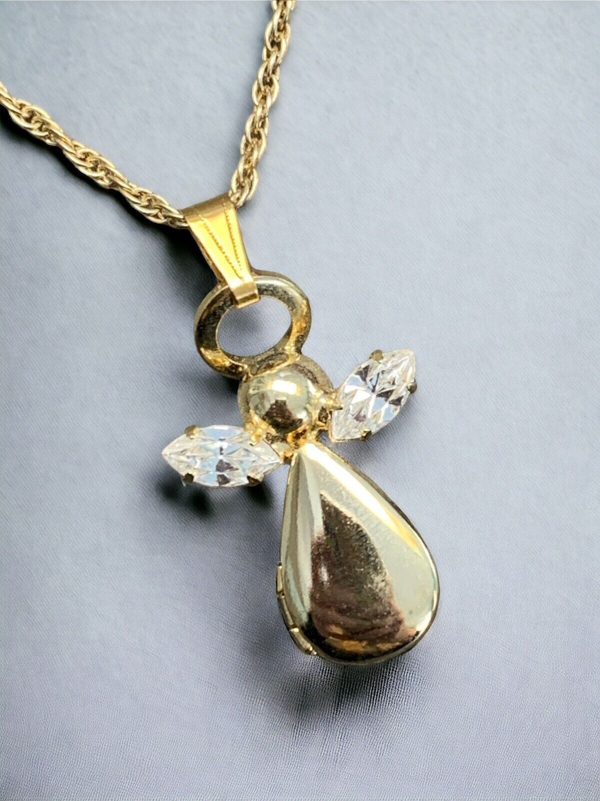 Vintage Angel Picture Locket Cubic Zirconia Pendant Necklace 18 Inches
