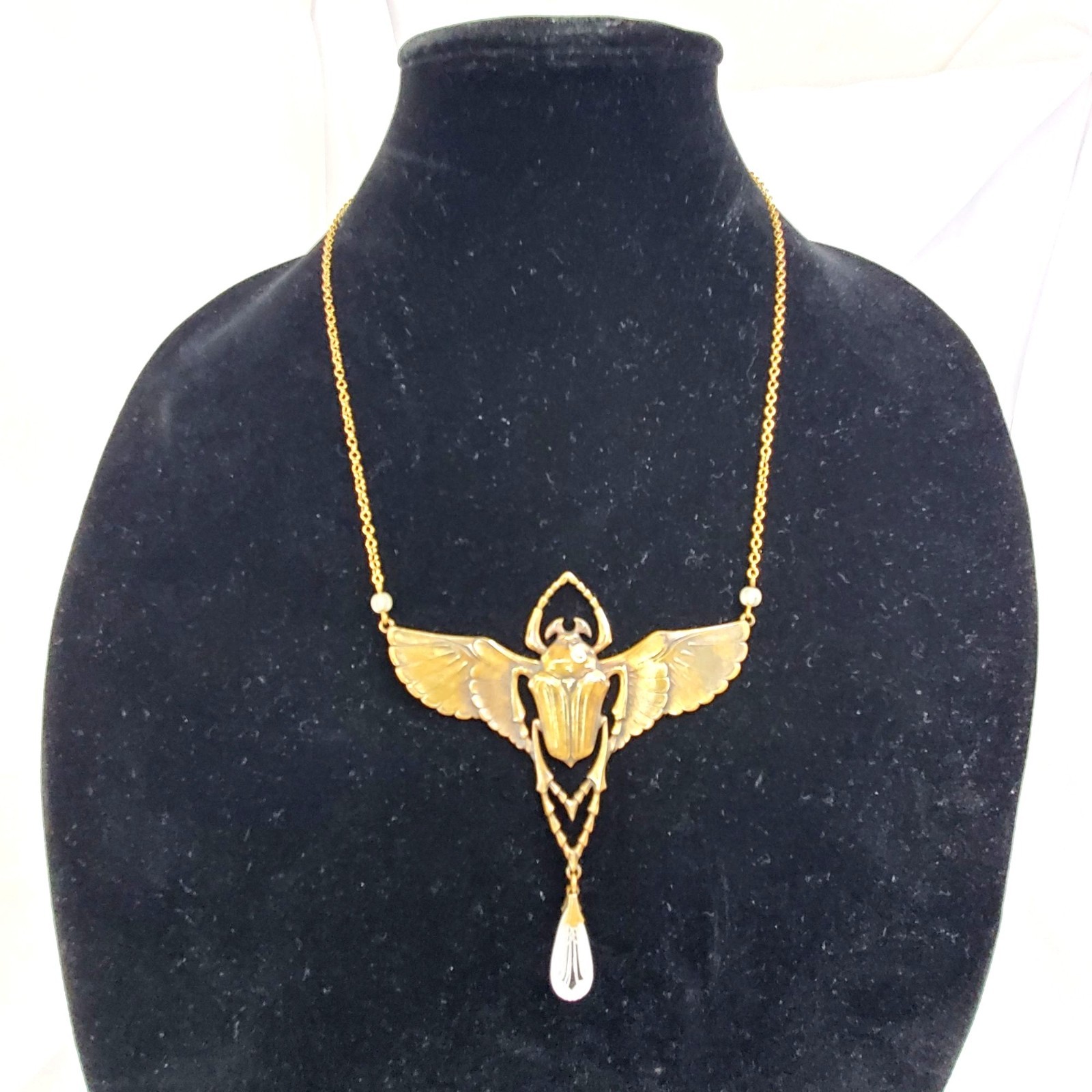 Vintage Brass Scarab Beetle Pendant Necklace Egyptian Revival jewelry 21″