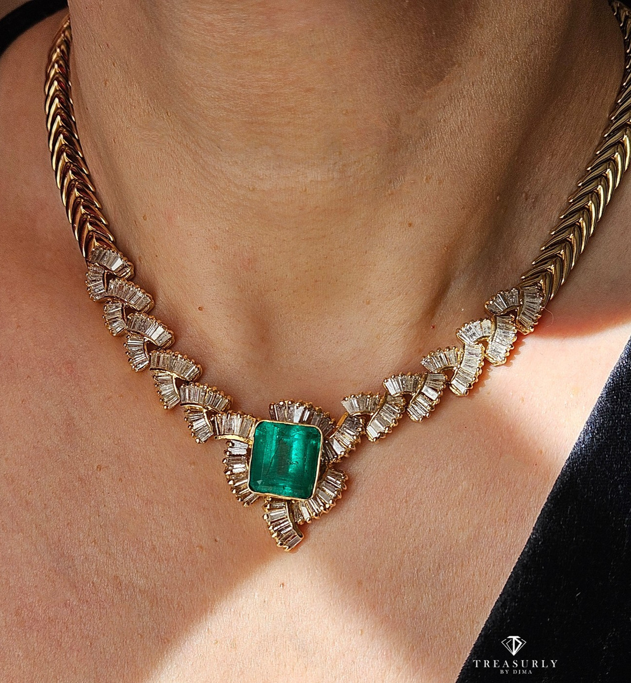 GIA 12.60ct Colombian Emerald 6.0ctw Diamond 14K Gold Collar Choker Necklace