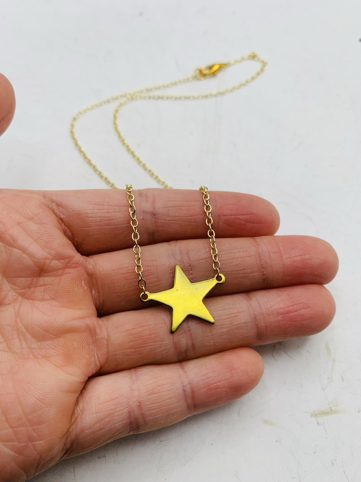 Vintage Gold Tone Celestial Star Charm Dainty Everyday Dainty 16” Necklace