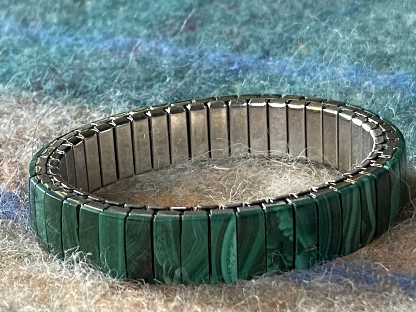 Malachite Inlay Stretch Bracelet Stainless Steel OSFA Western Native Green Stone