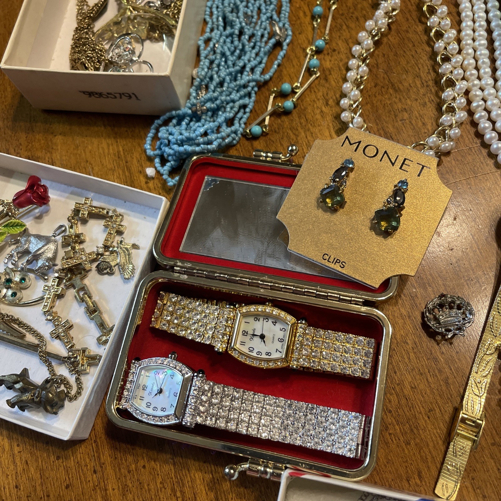 Huge Estate Vintage to Modern Jewelry Signed/unsigned Costume Mixed Lot