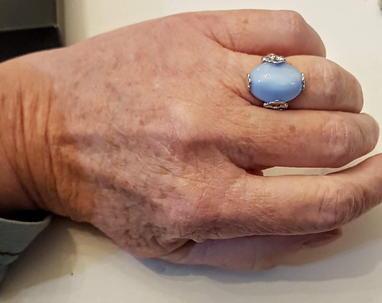 Avon Victorian Splendour Blue Moonstone RING size 7 Nickel Free Silver Tone VTG