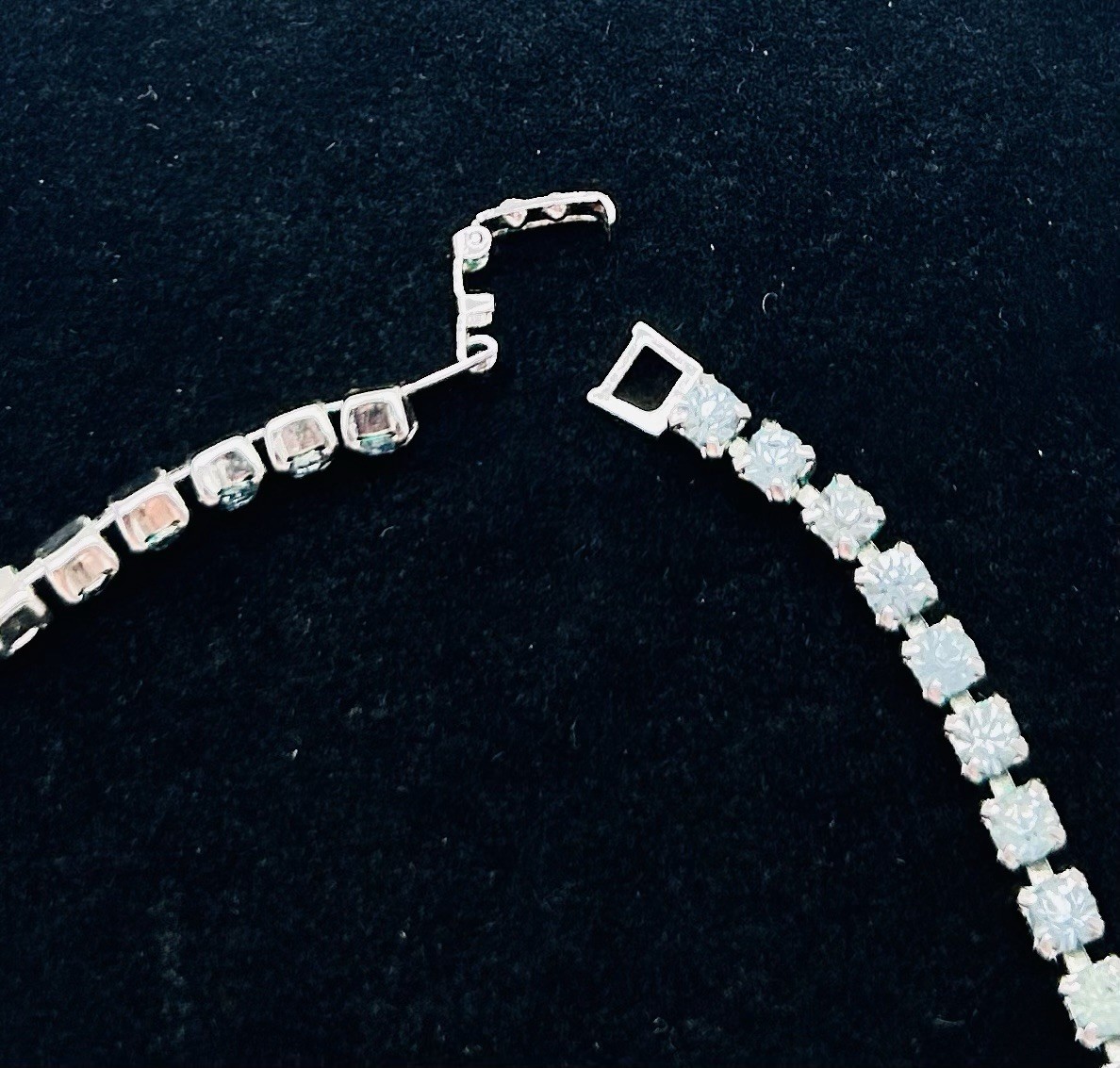 Vtg-BLUE RHINESTONE-Necklace-Choker-Ring-Bracelet-Clip-on Earrings SET