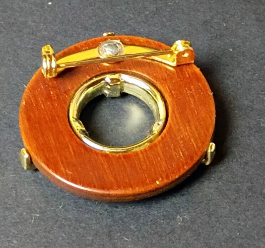 VTG Mid-Century Modern Wood and metal 1″ brooch MCM