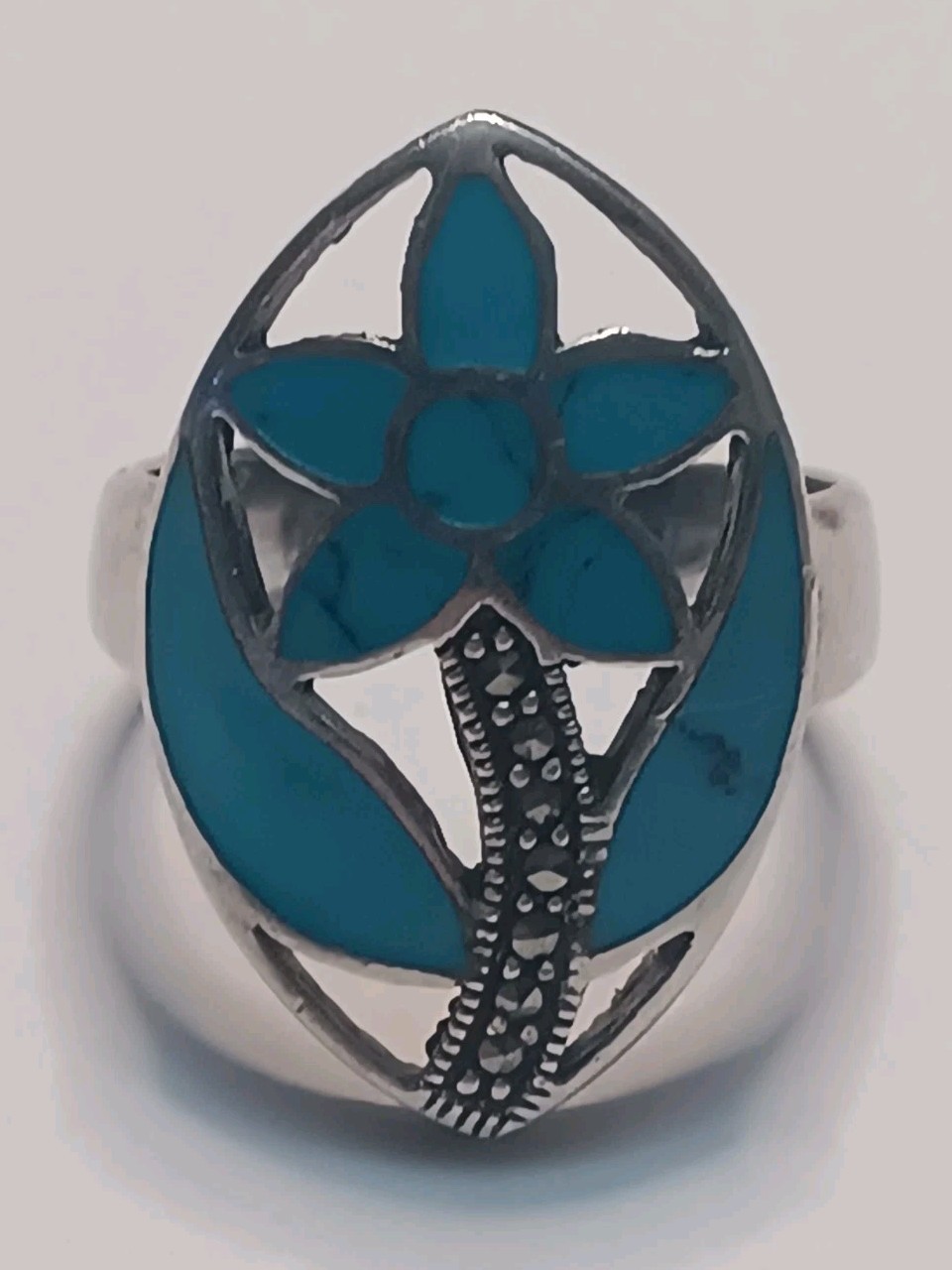 Vintage Size 9 Sterling Silver Marcasite & Blue Enamel Flower Ring