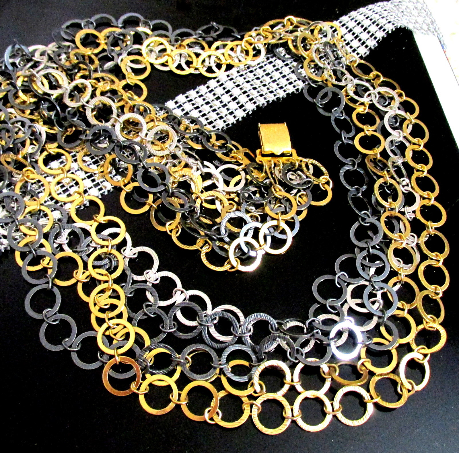 VTG RUNWAY NAPIER LUXE 36″ SWEEPING MULTICHAIN MIXED METAL NECKLACE MODERNIST