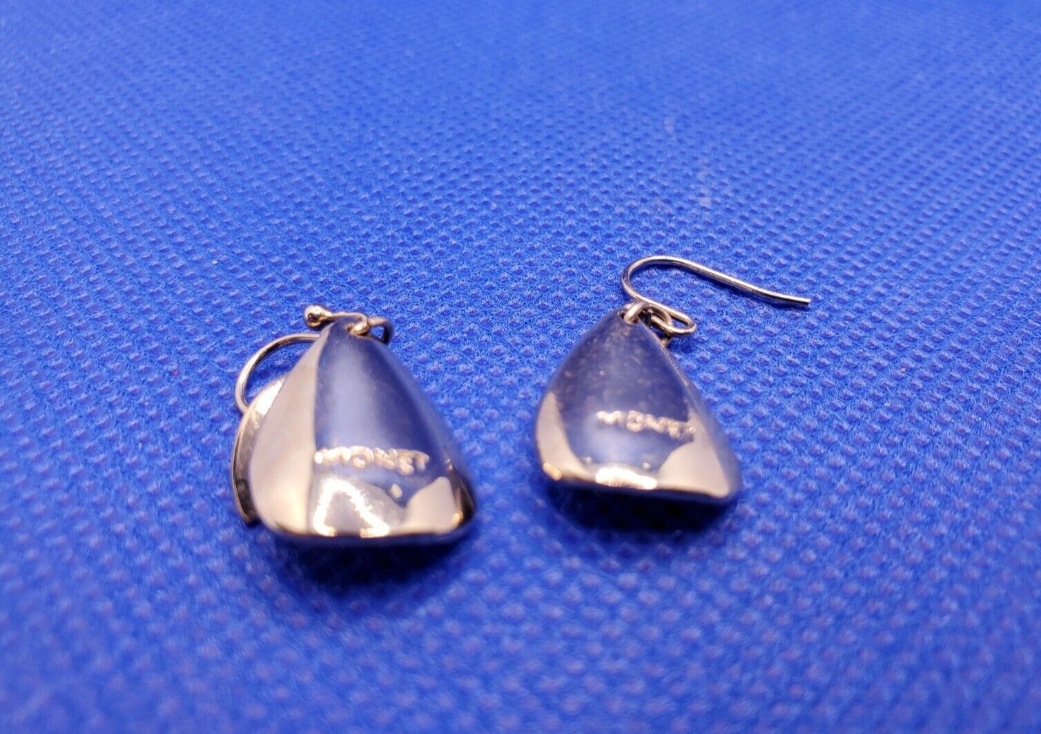 Gorgeous Vintage Signed MONET Silver Tone Layered Teardrop Dangle Earrings