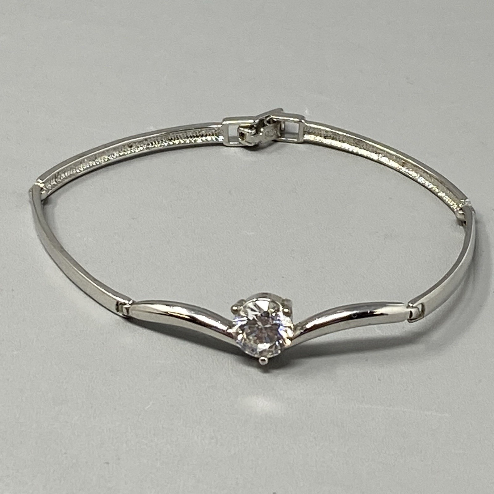 Designer Solitaire Cubic Zirconia Bracelet Silver Tone Bar Link Chain Shiny 7″