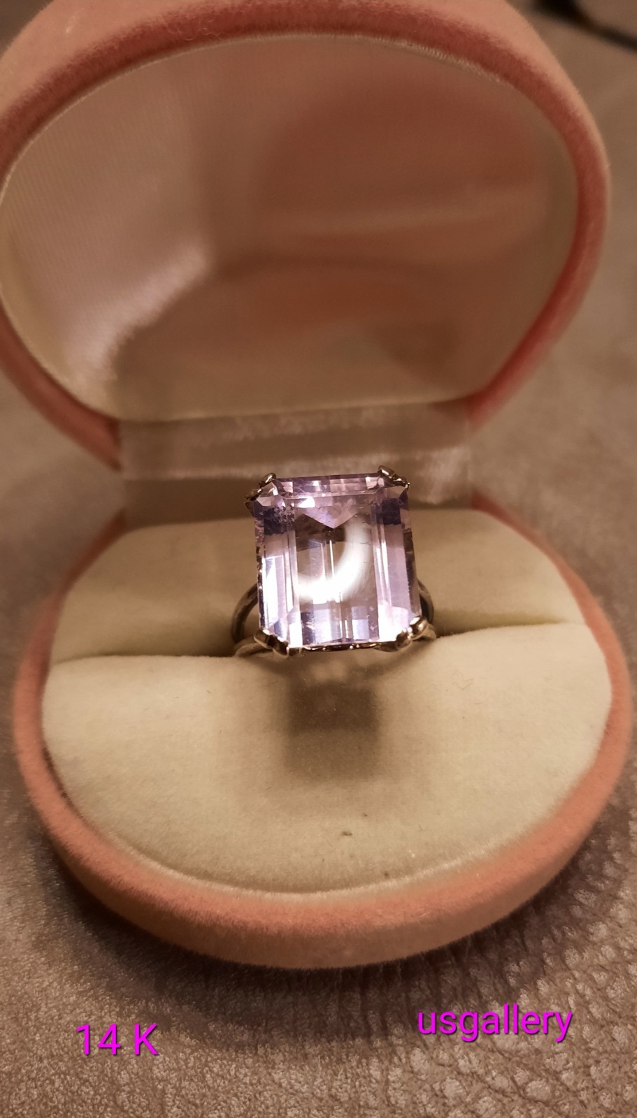 Vtg. Classic 14k (585) Sold Gold Ring W. Faint Pink Stone