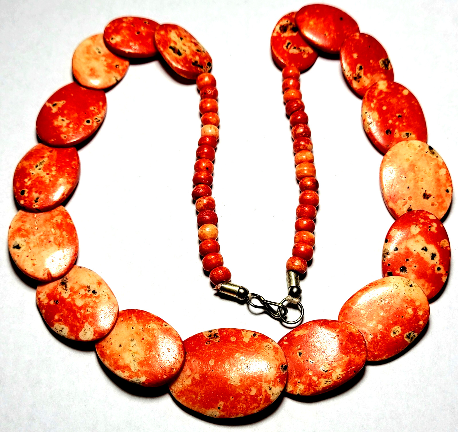 VINTAGE STUNNING SILVER TONE ITALIAN CORAL NECKLACE