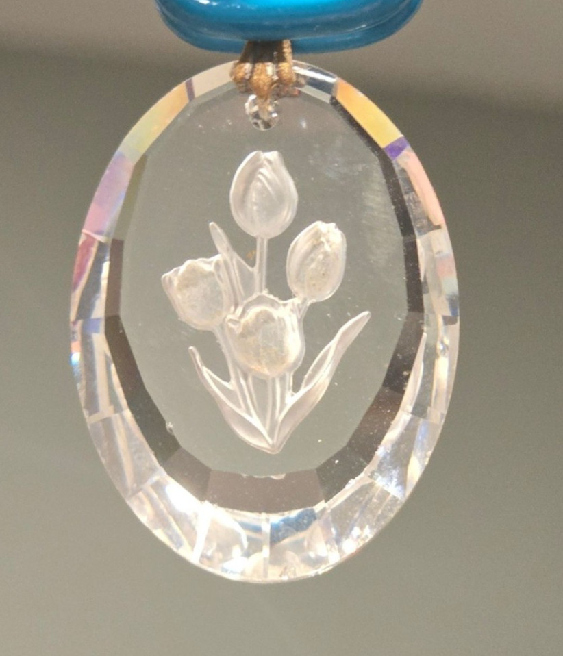 Vintage Intaglio Glass Tulip Pendant Faceted Crystal Floral Necklace Charm gift