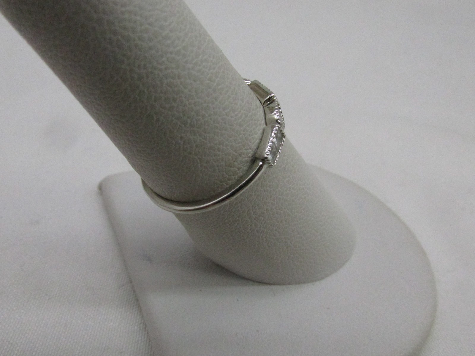 Vintage Sterling Silver Clear Multiple Shape Design Band Style Ring Sz 7 #319