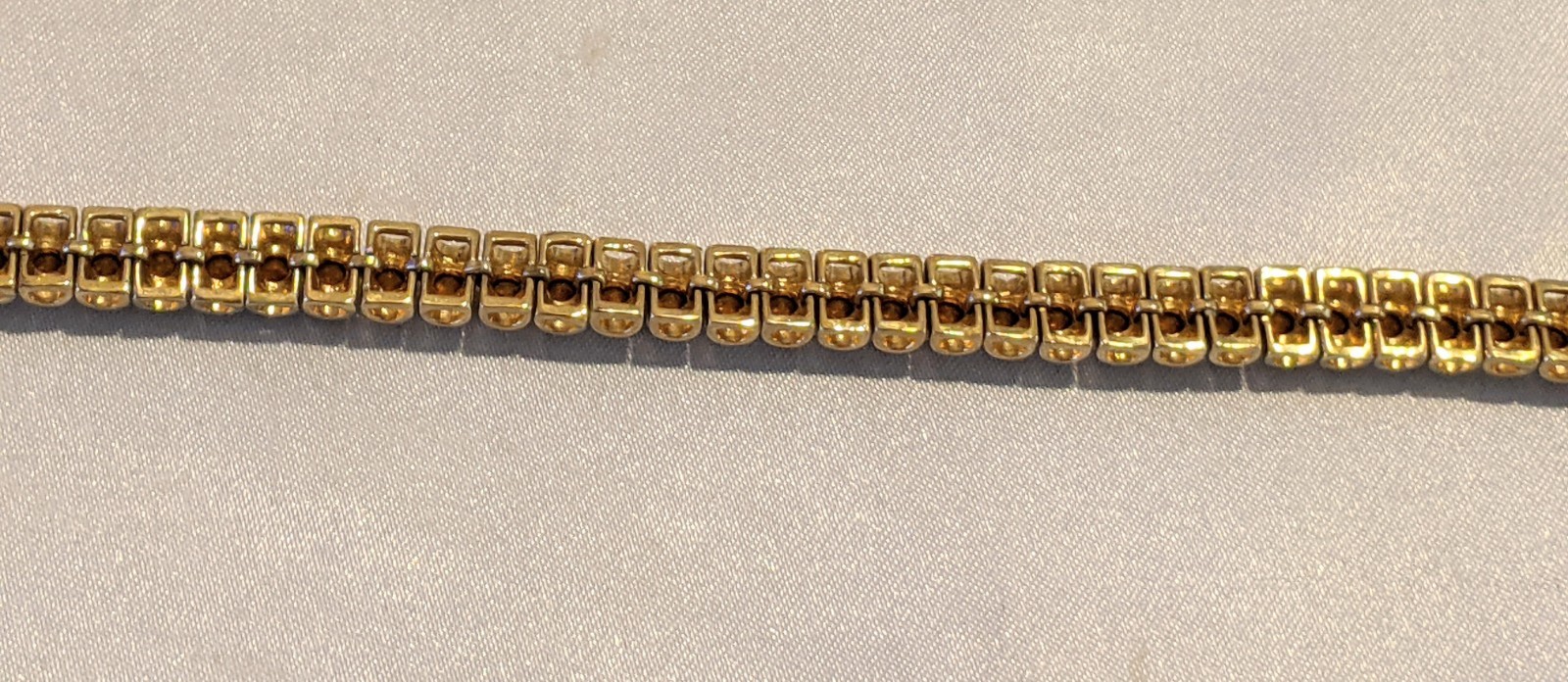 Vintage MONET Ruby Red & Clear Rhinestones Gold Tone Tennis Bracelet Signed 7″