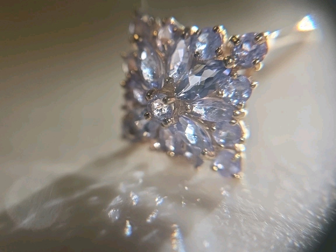 Vintage Violet And Blue Gold Tanzenite Ring