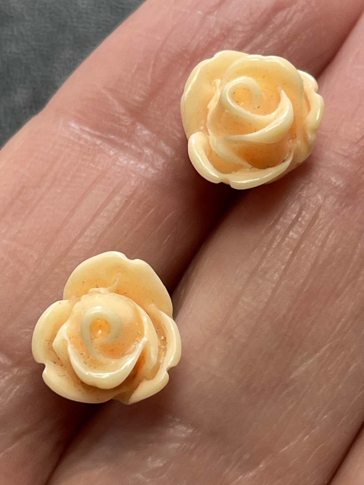 Vintage Orange Rose Flower Plastic Retro Stud Earrings
