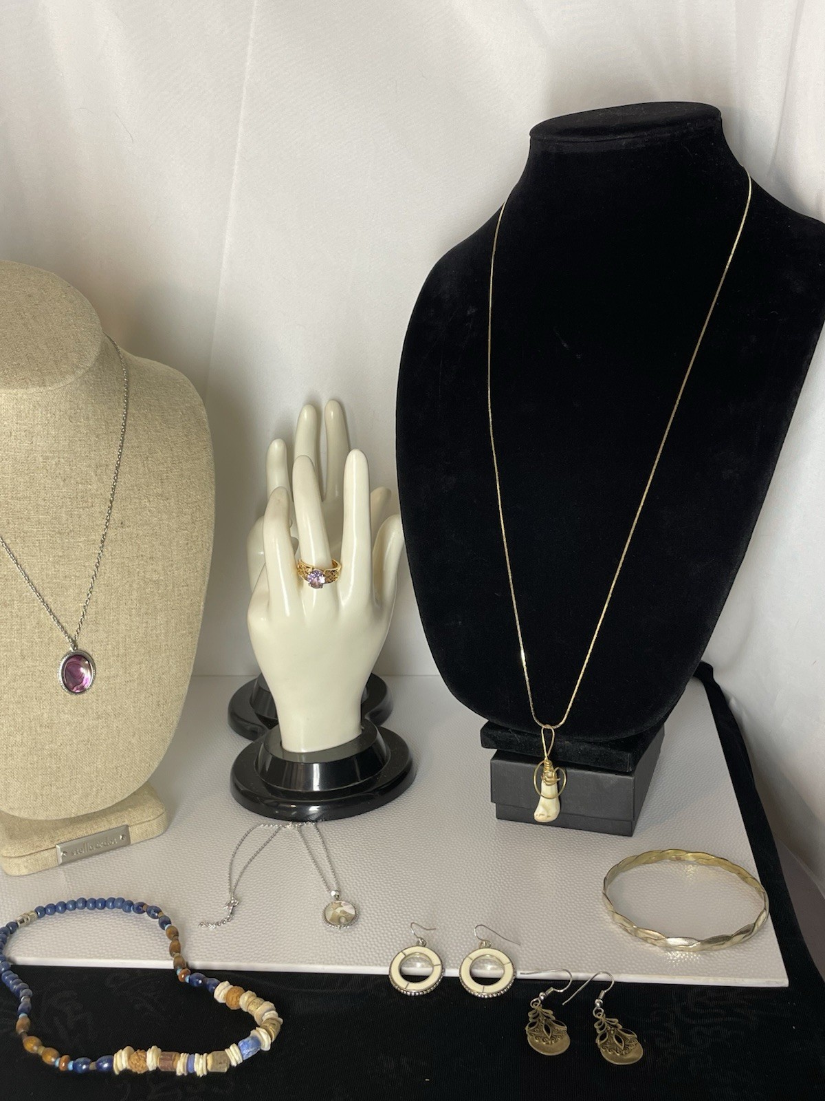 Mixed Lot Costume Jewelry See Pictures Details/Wear