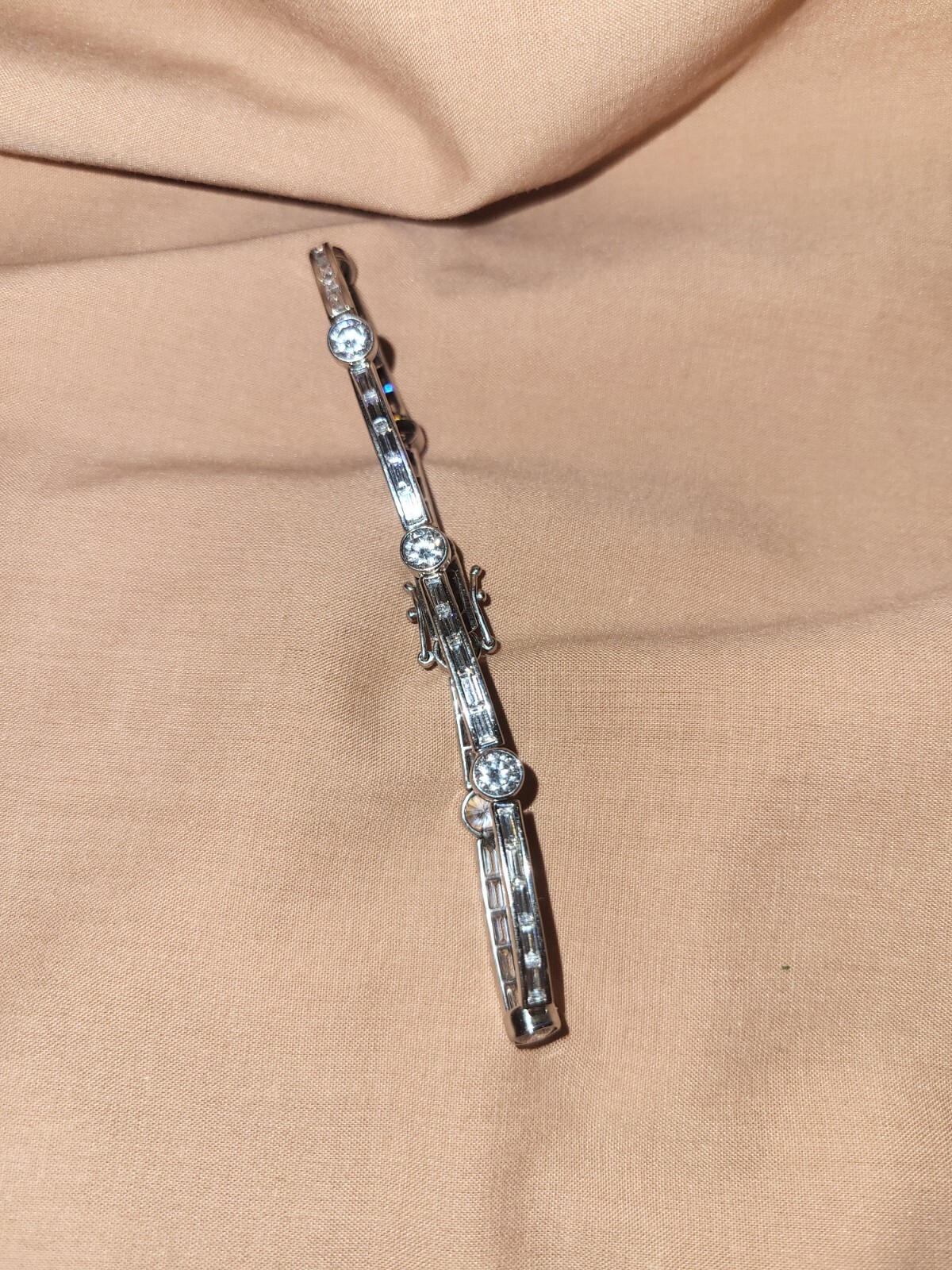 Bracelet 8 1/2 inches, Unisex, 925 Silver, CZ’s, Station Style, Gorgeous