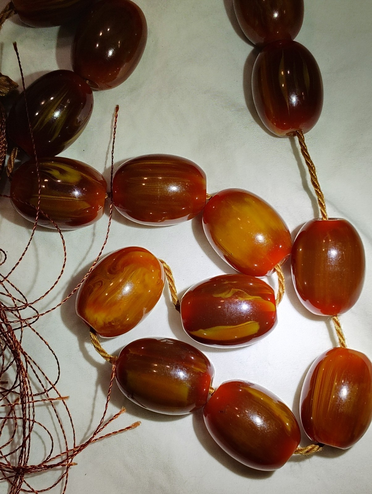 Vintage Butterscotch Egg Yolk Amber Bakelite Prayer Worry Beads 15/16″ 113 Grams