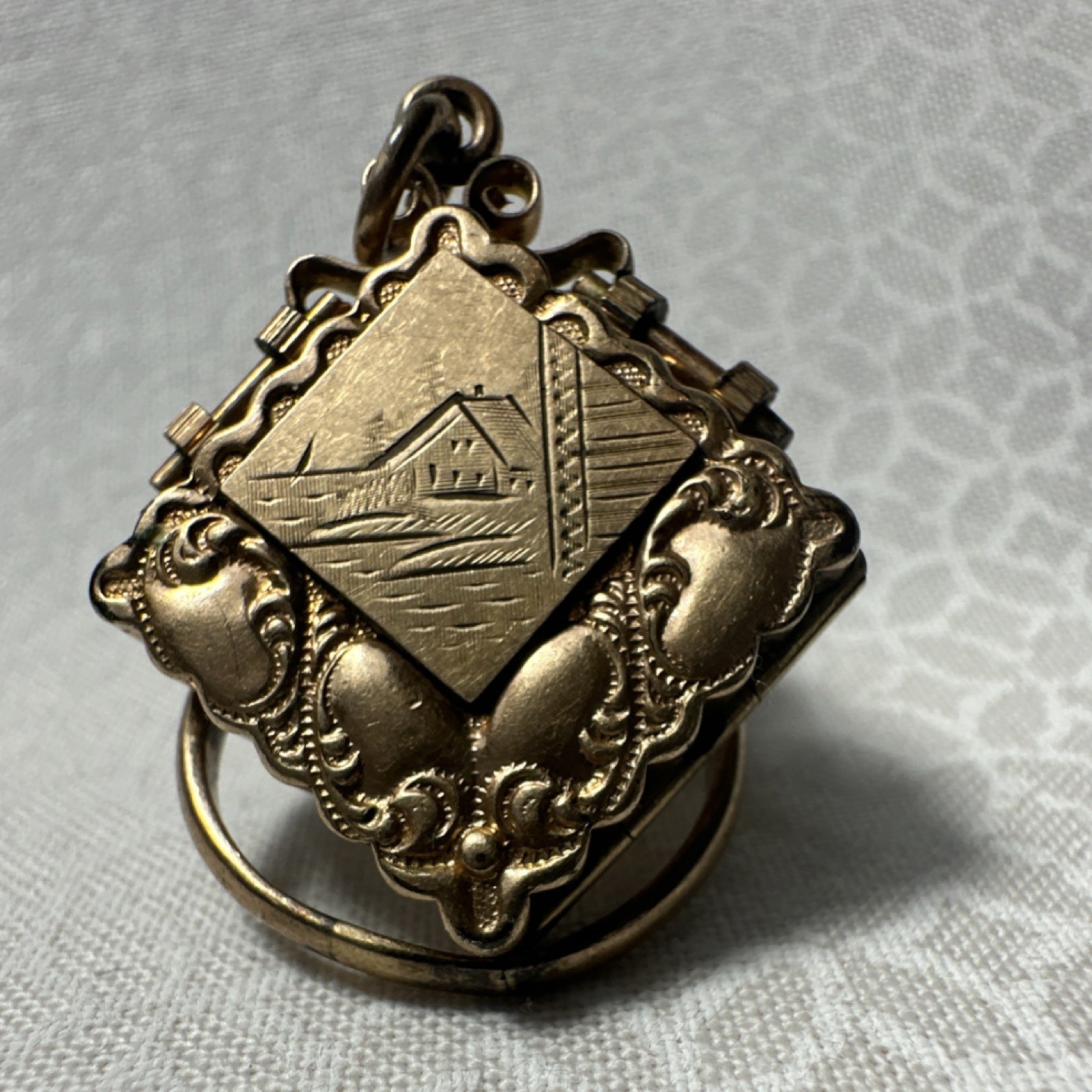 Gold Tone Engraved Square Photo Locket Pendant No Stone Unisex Adults