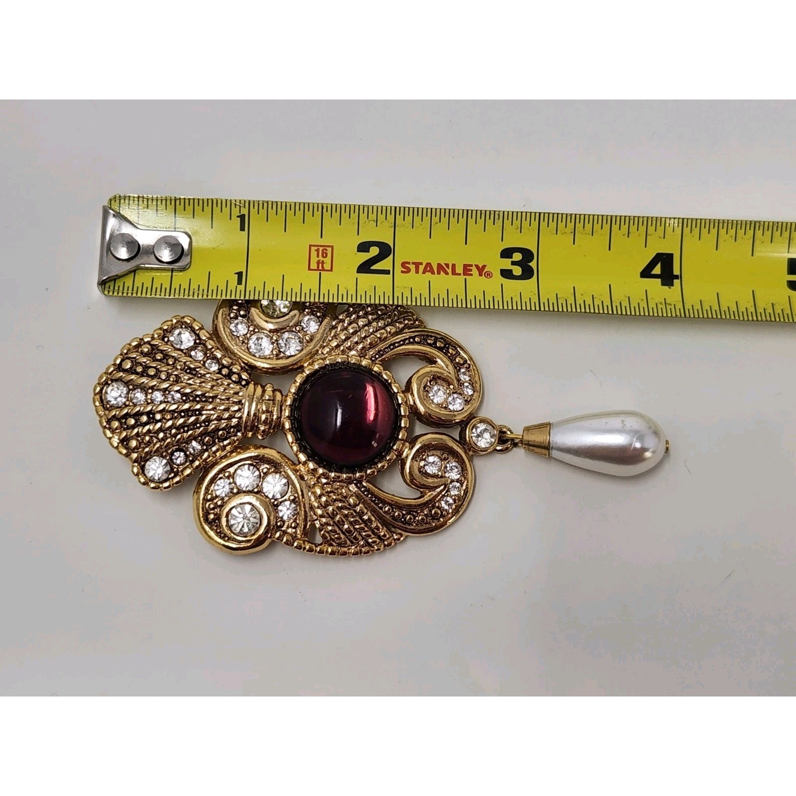 Jeff Lieb Purple Cabochon Gold Tone Brooch Pin Rhinestones Faux Pearl Drop VTG