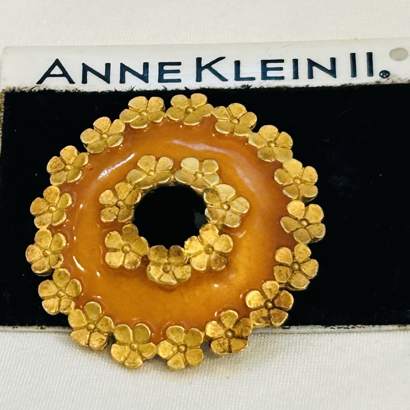 VTG Anne Klein Brooch Pin Round Orange Goldtone Floral Wreath Costume Jewelry