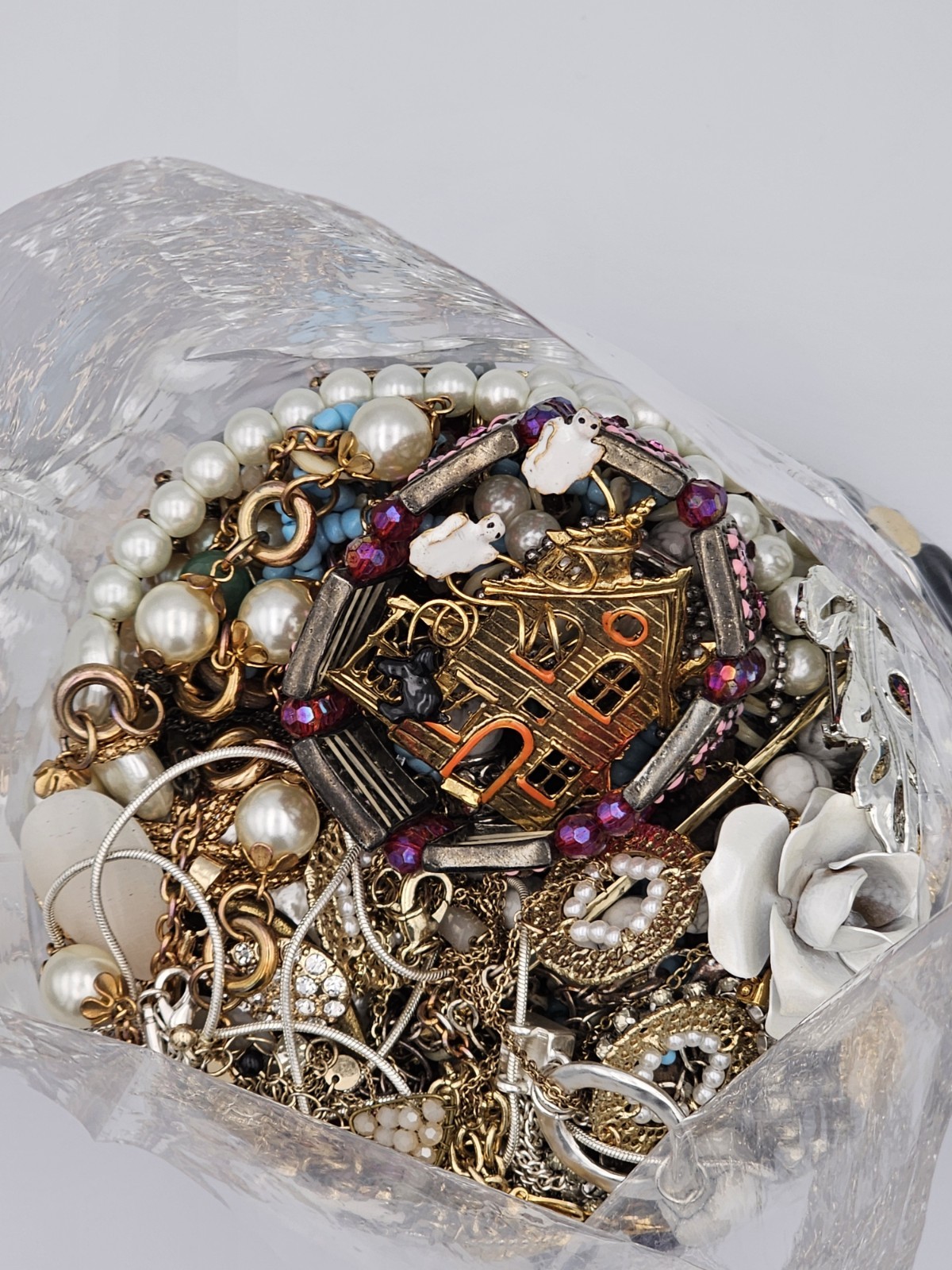 Mixed Wearable Jewelry Lot 26B Bag Vintage to Modern All Wearable 3 Lb 6 oz