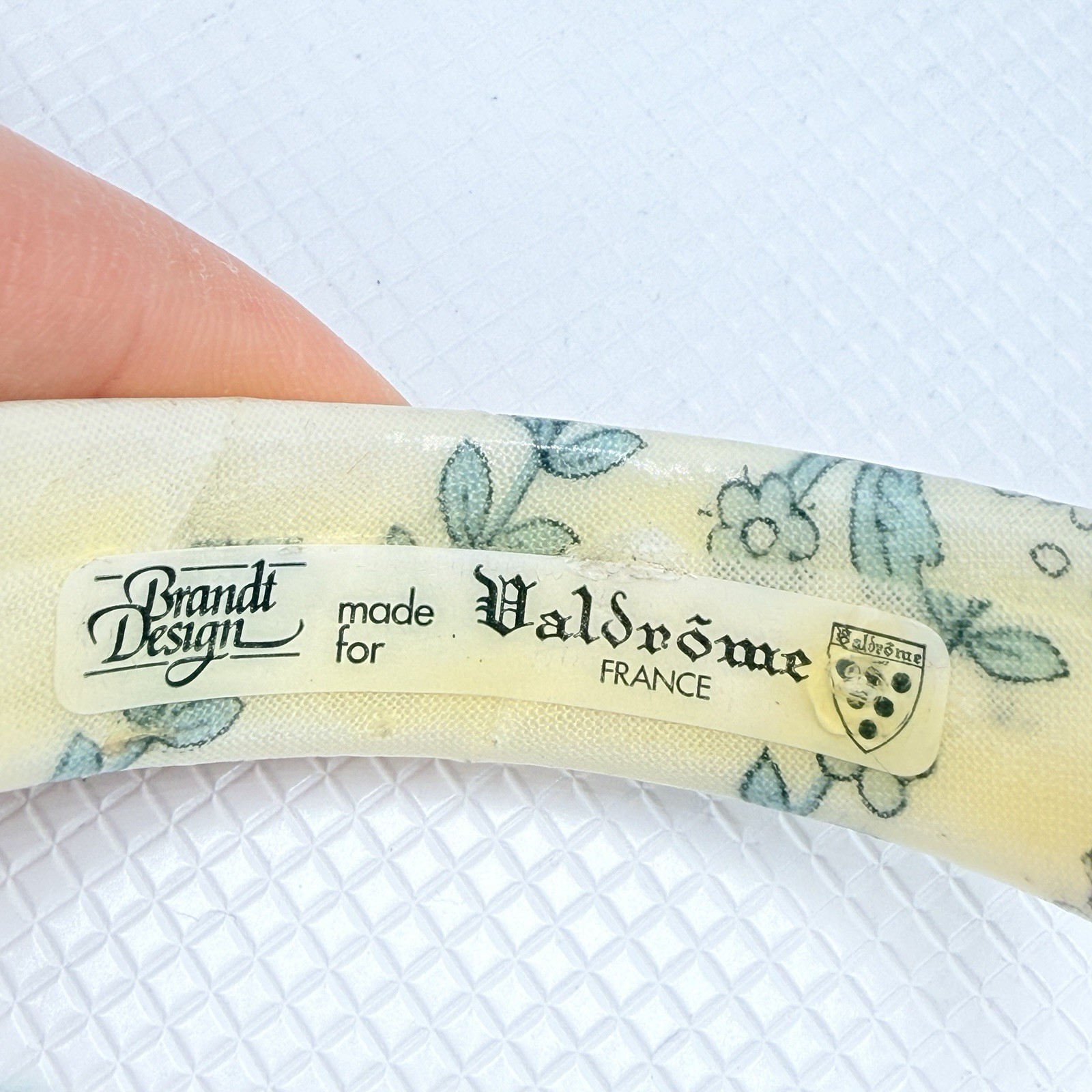 Vintage Brandt Design For Valdrome France Cream Floral Bangle Bracelet