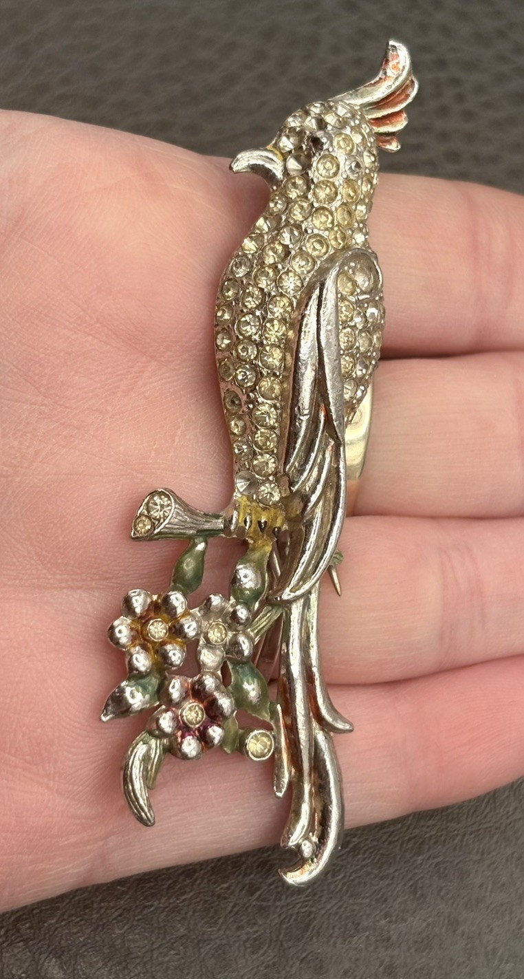 20’s VTG Unsigned Figural Bird Cockatiel Dress Fur Clip Rhinestone Enamel Read