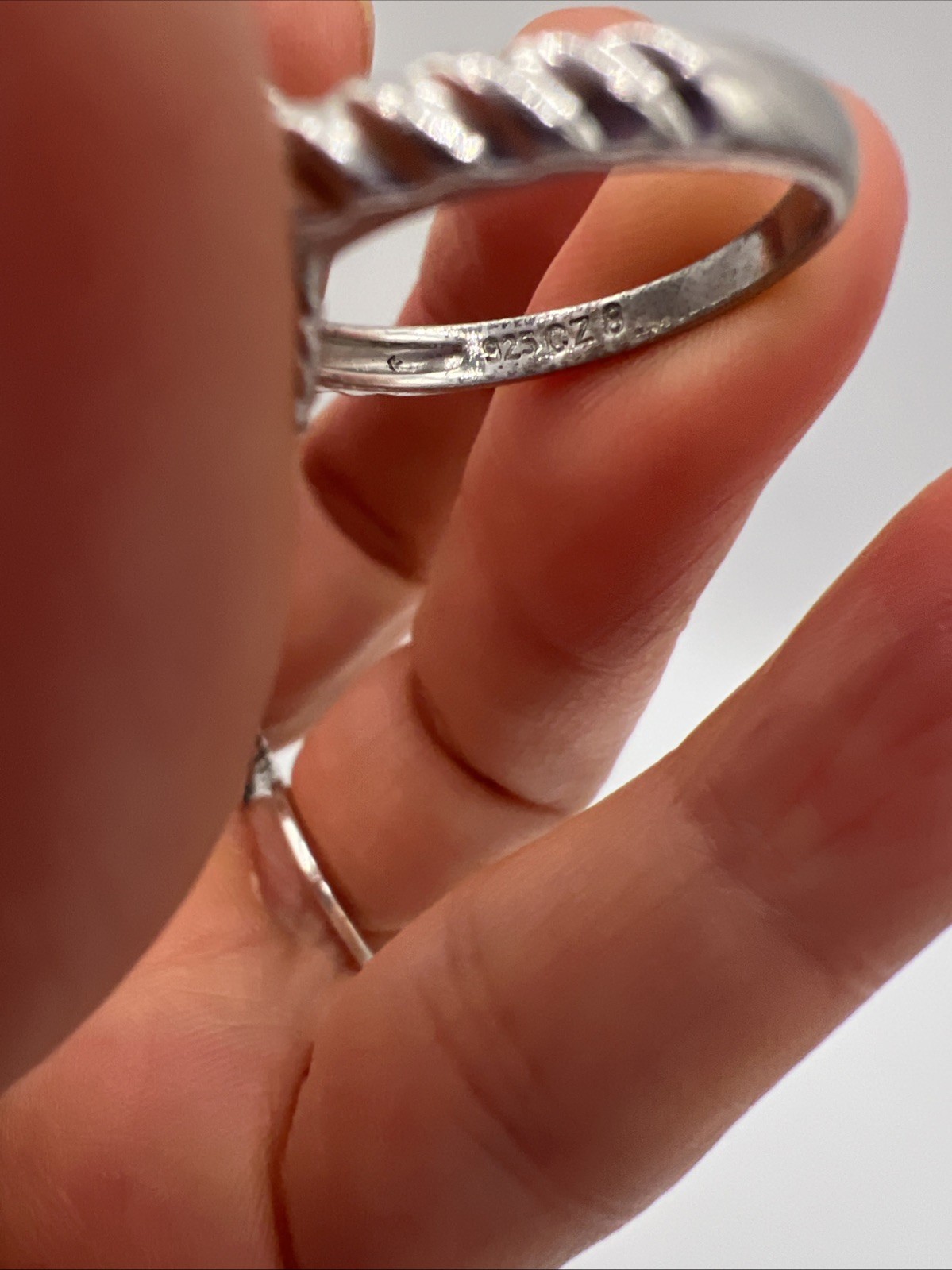 925 Sterling Silver With CZ PINK Oval Gemstone Decorative Twisted Rope Size7.5