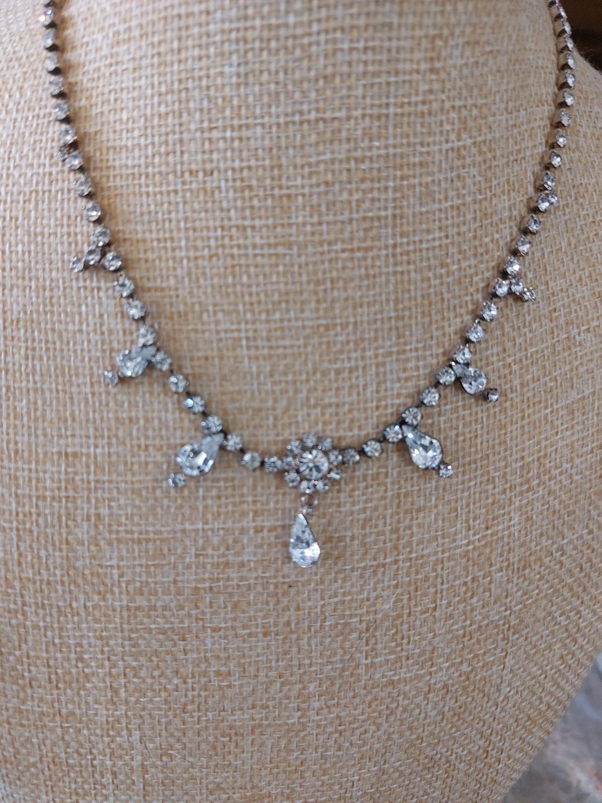 Dainty Clear Rhinestone Choker Necklace Vintage Deco Flower Teardrops Sparkle