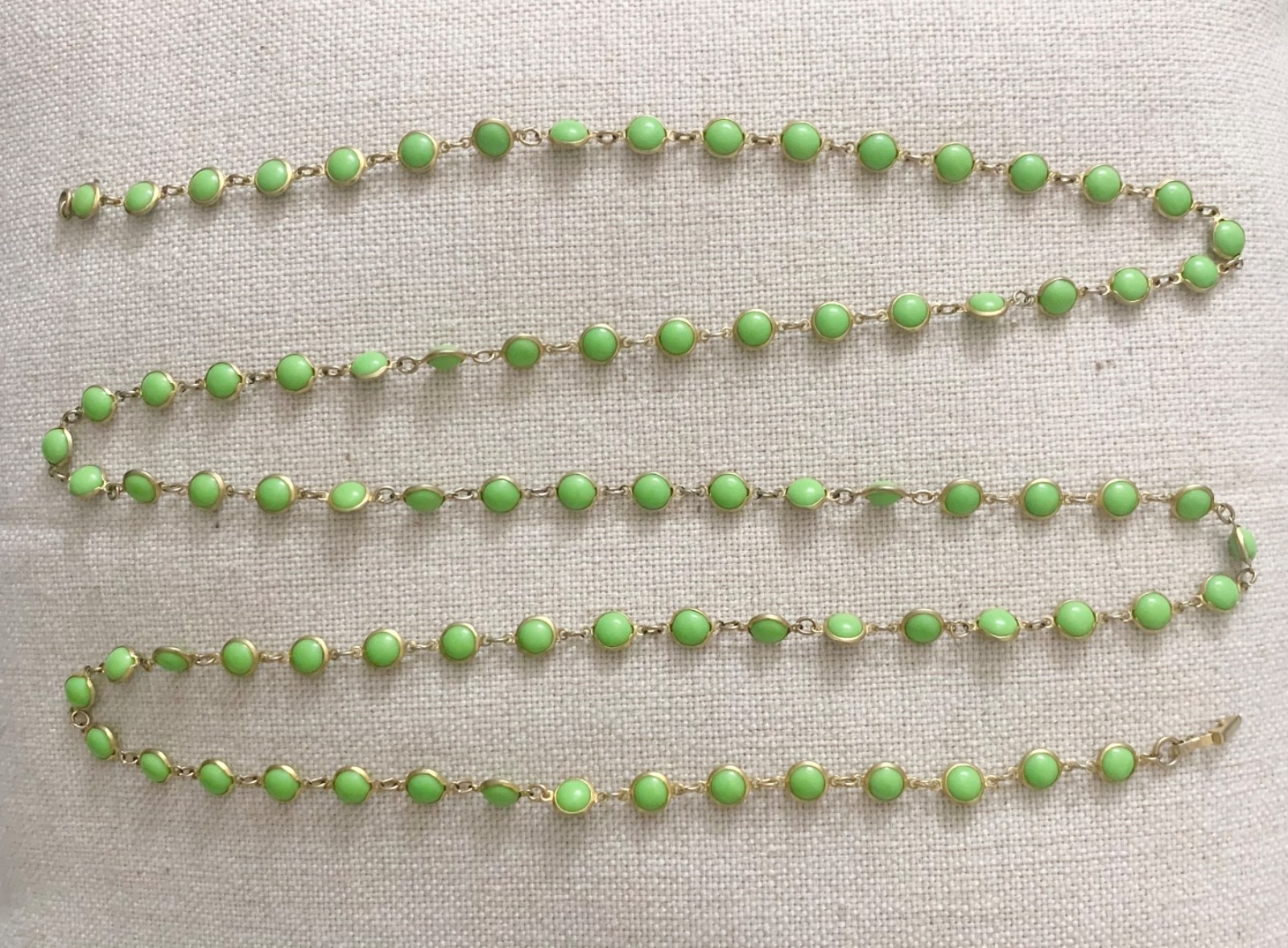 Vintage 1970s Apple Green Jade Glass Station Sautoir Rope Necklace Seamless 54”