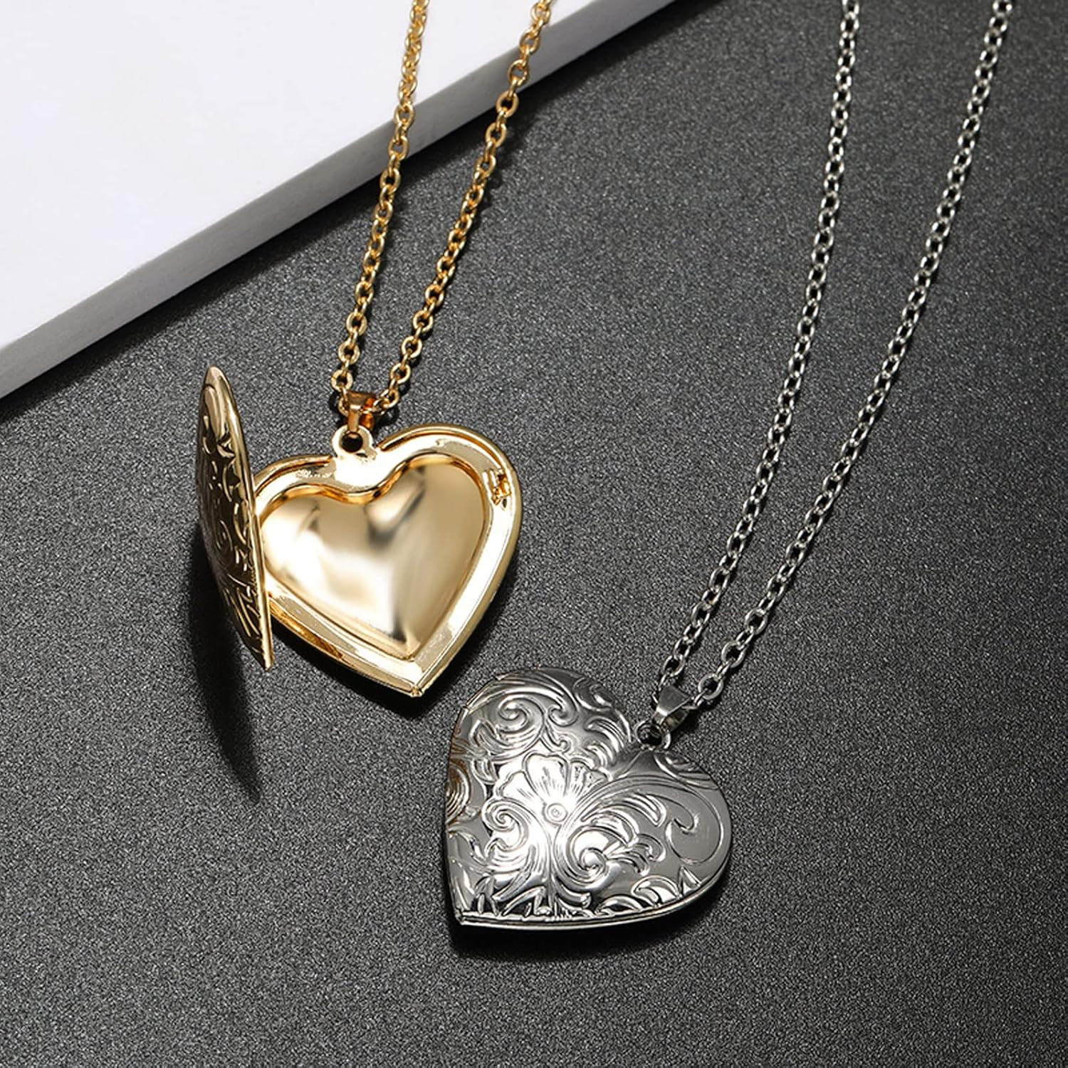 Vintage Engraved Flower Empaistic Photo Locket Hold Picture Oval round Pendant N