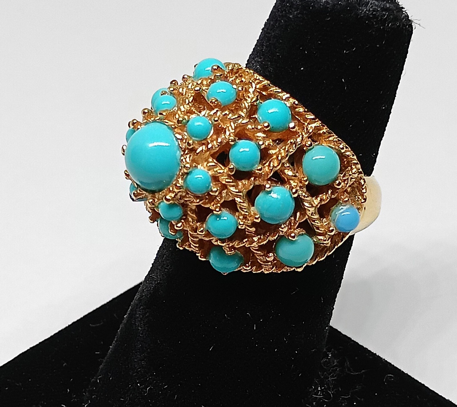 Vintage Crown Trifari Gold Tone Turquoise Dome Adjustable Statement Ring