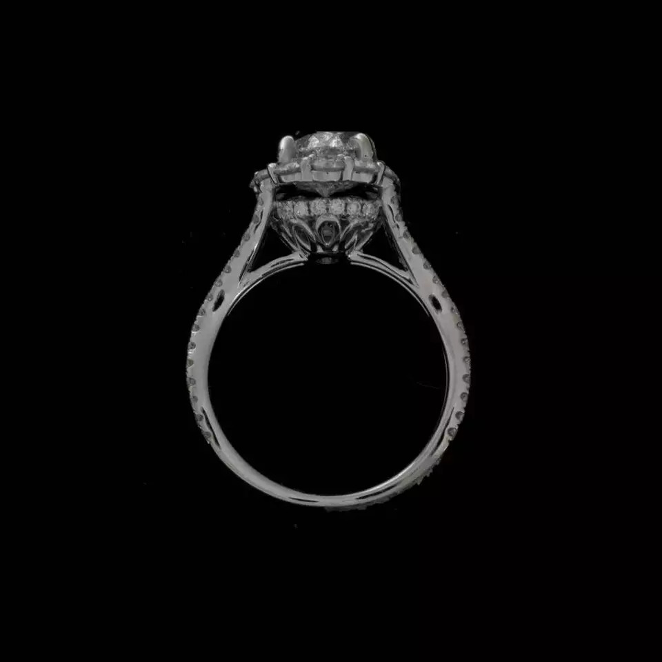 Genuine Oval & Round Cut 3.40CT Cubic Zirconia Halo Engagement Wedding Fine Ring