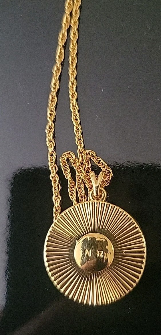 Vintage Nina Ricci Rhinestone Abalone Pendant Necklace 17″ w/3in. Extender