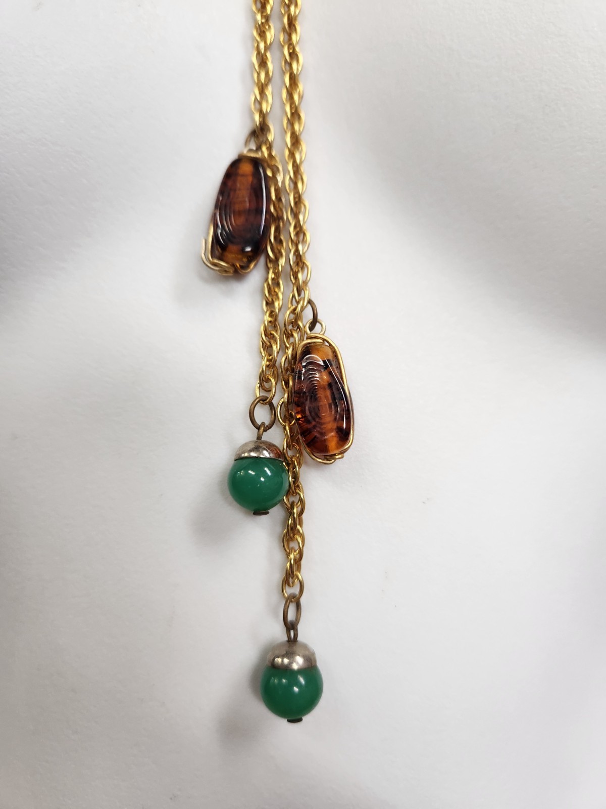 VTG Long Gold Tone Faux Agate & Chrysophase Beads Convertable Lariat Necklace