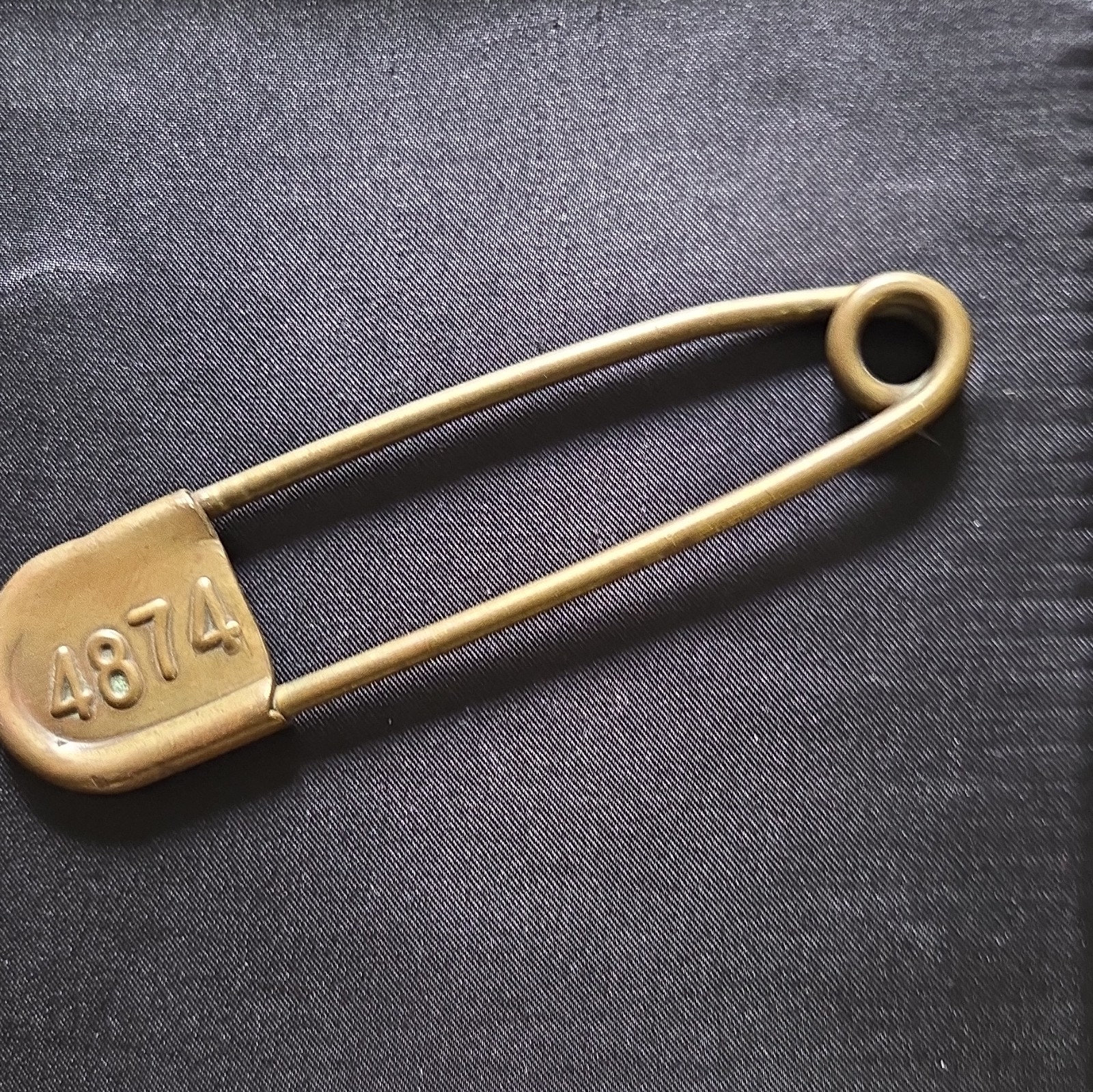 Gold Tone Signed Safety Pin Marked “V87” “HUDSON” “MFG” w/ Stamped Markings