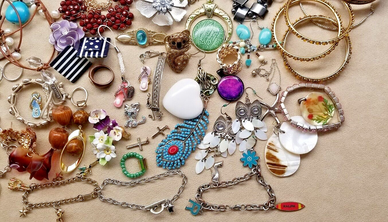 Estate Vintage Junk Drawer Jewelry Lot Unsearched Untested Repair Craft