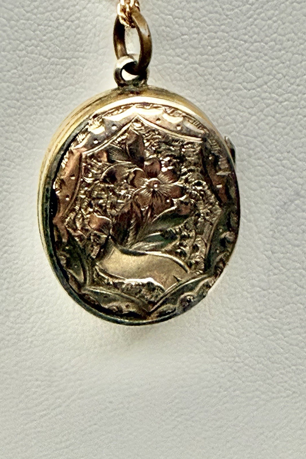 Antique Double Sided Rose Rolled Gold Fleur de Lys Flower Locket Necklace AS IS