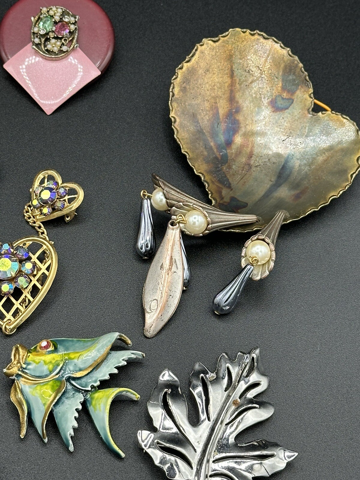 Vintage Lot of 27 Pins – Gold Tones & Silver Tones – Other- All Wearable