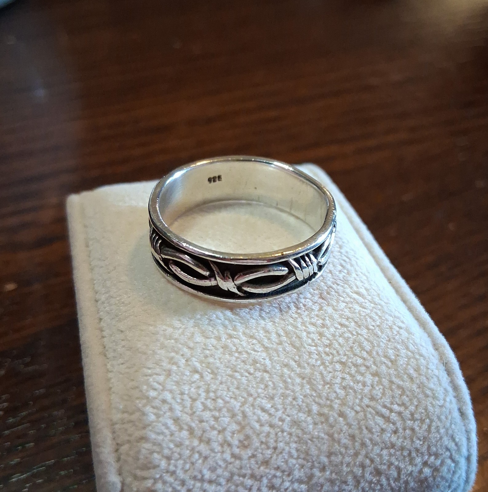 Vintage Sterling Barbed Wire 7.5MM WIDE Band Ring Size 13.5 6grams See Pics/Desc