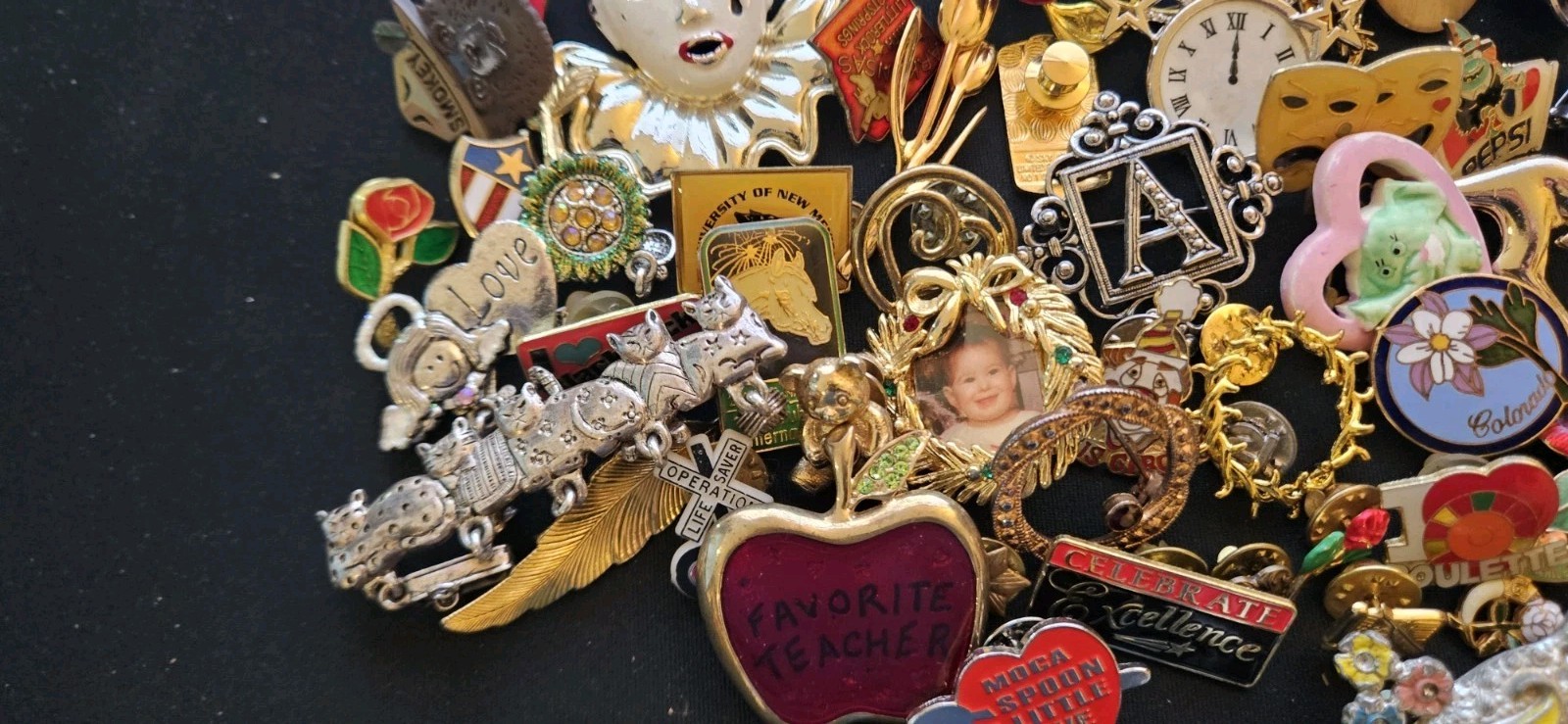 Lot Of Enamel Pins And Brooches, Including Balloon fiesta Pins