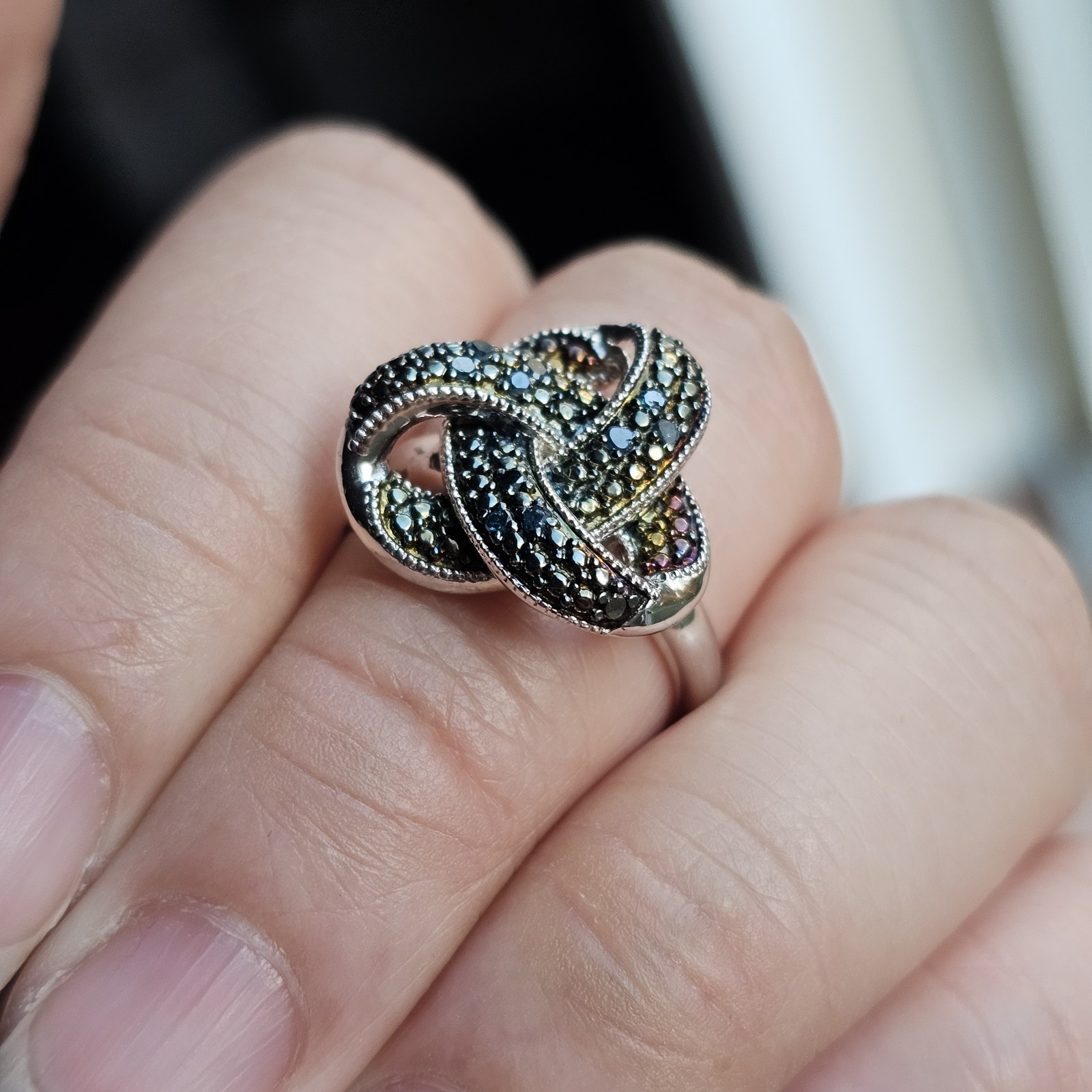 Sterling Silver Wide Band Ring – Wavy Pavé Black Stone Design Size 7 – 8.7 g