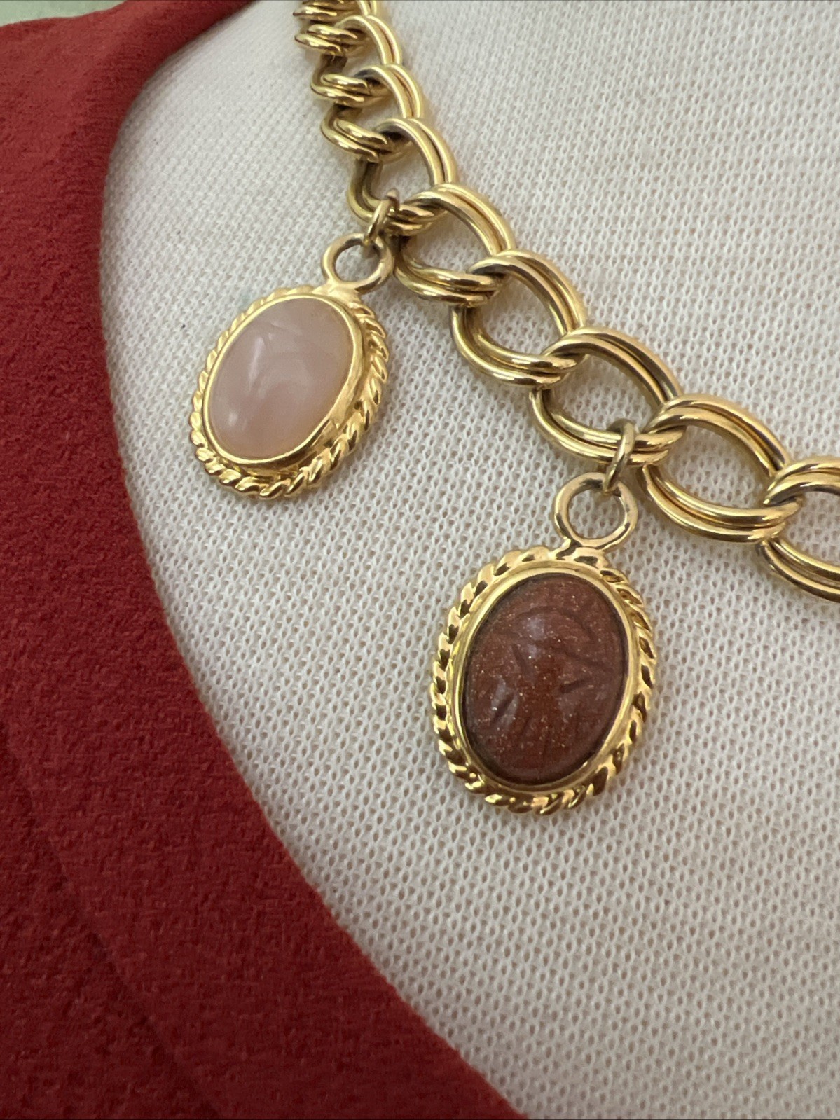 Vintage Gold Tone Multi-Stone Cabochon Charm Chunky Chain 18.5”-22” Necklace